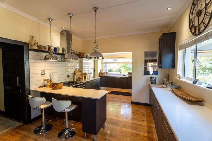 3 Bedroom Property for Sale in Mountainside Western Cape
